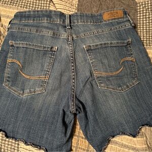 5/$20.00 item Women’s Jean shorts